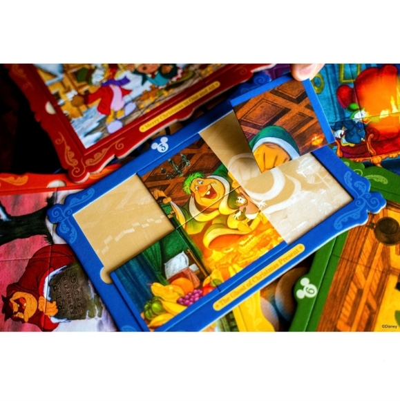 Disney Mickey's Christmas Carol Game NWT - Picture 7 of 8